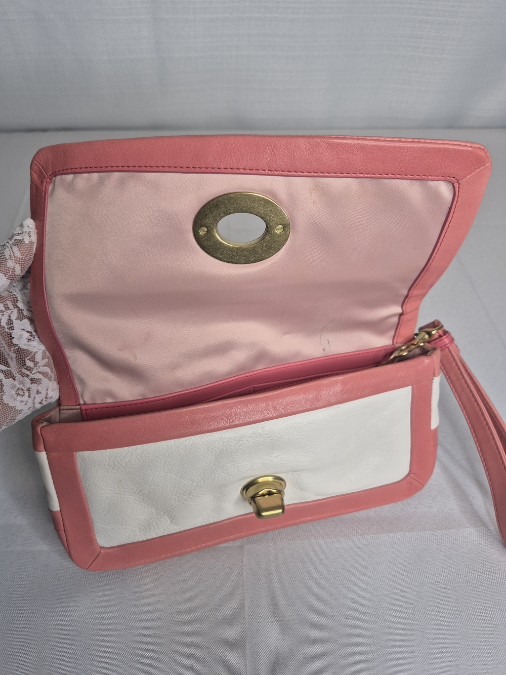 Coach Pink & White Two-Tone Leather Handbag Set EUC - Picture 10 of 17